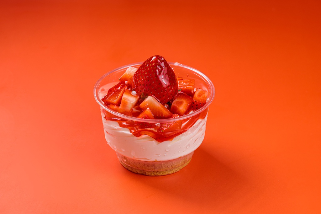 CHEESE CUP STRAWBERRY