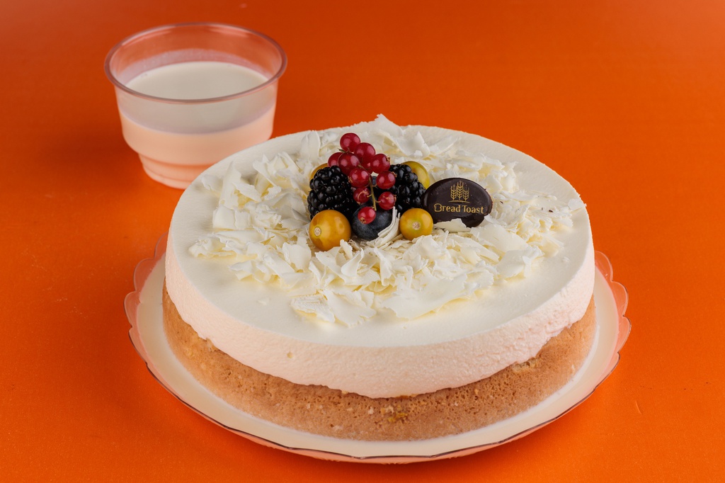 SIGNATURE MILK CAKE