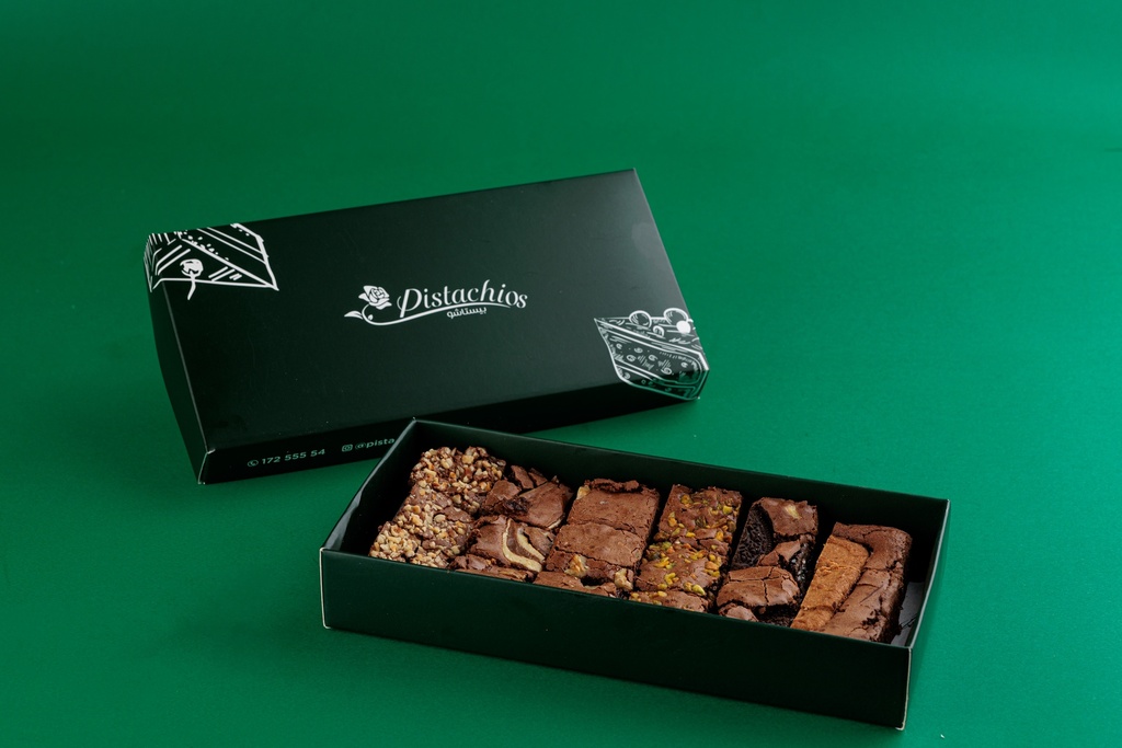  ASSORTED BROWNIES 18PCS