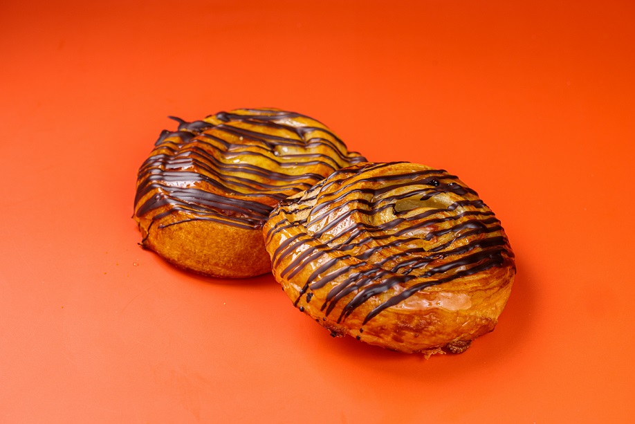 CHOCOLATE ROLL