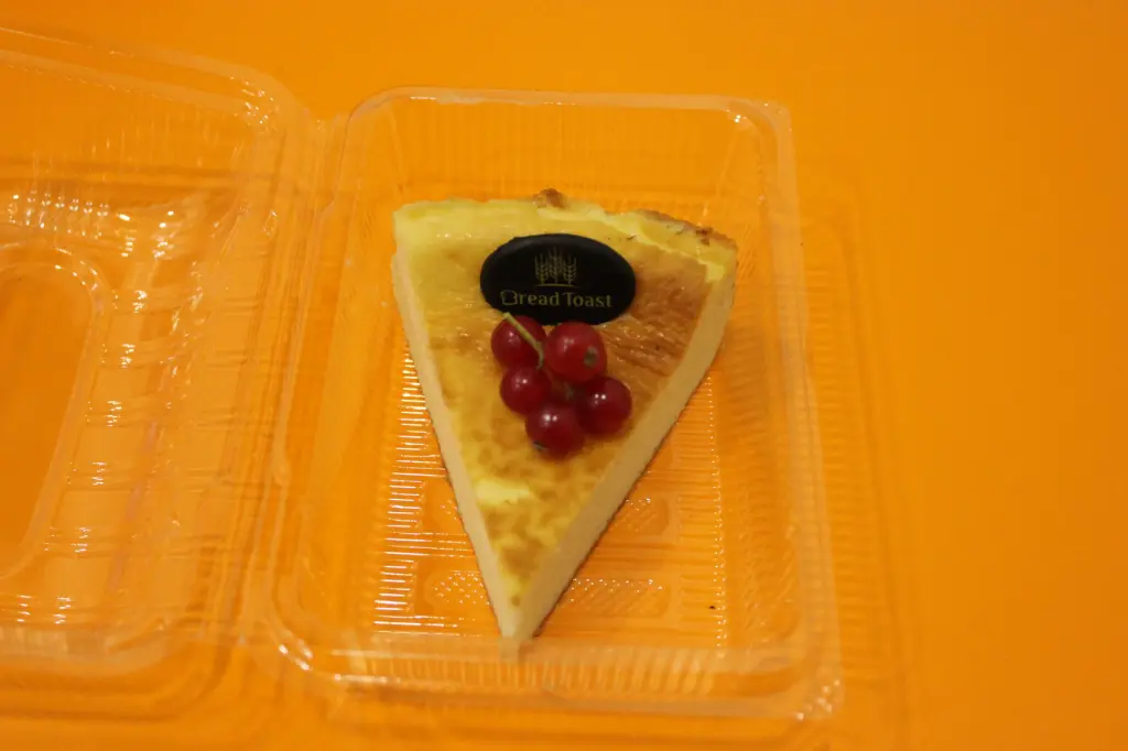 SIGNATURE TIRAMISSU SLICE