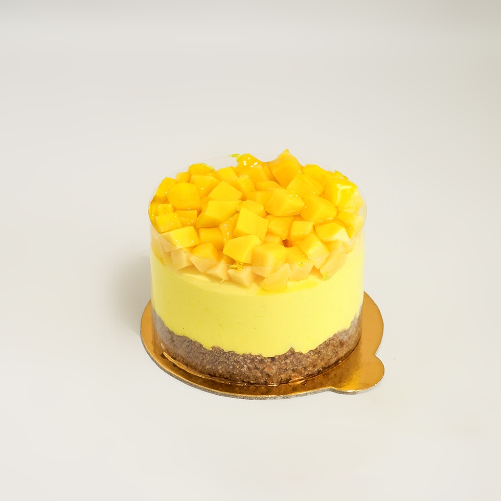MINI COLD MANGO CHEESECAKE 