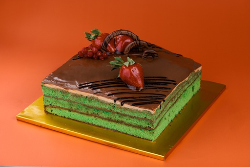 PISTACIO NUTTELLA CAKE