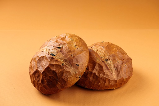 P-COUNTRY BREAD WITH OLIVE