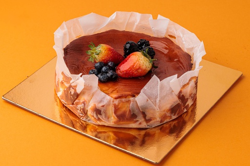 SANSEBASTIAN CHEESE CAKE