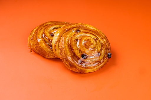 [000031] CINNAMON ROLL