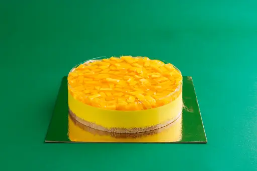 COLD MANGO CHEESECAKE
